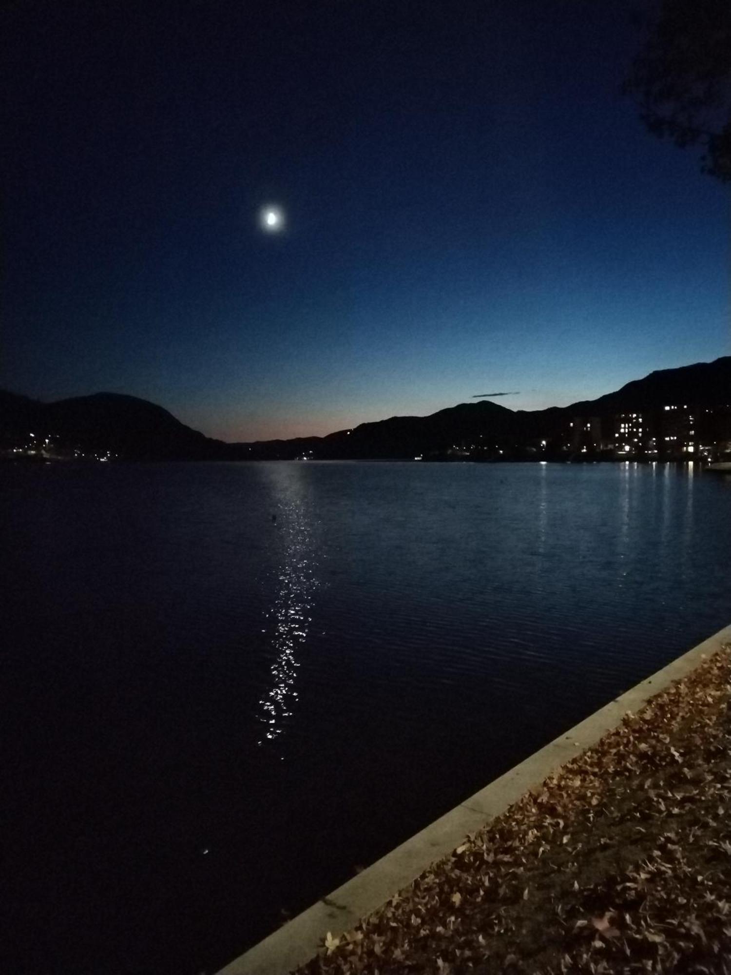 Un Balcone Sul Lago 오메그나 외부 사진