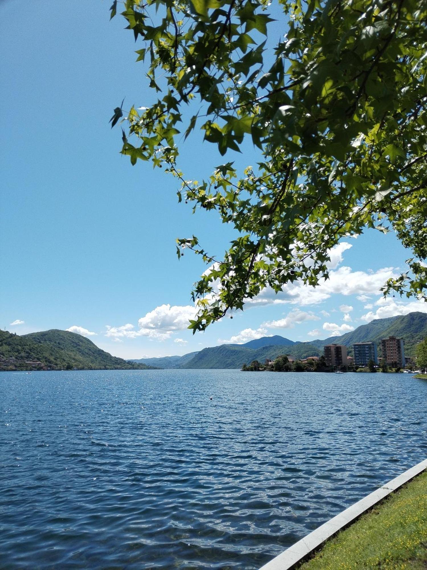 Un Balcone Sul Lago 오메그나 외부 사진