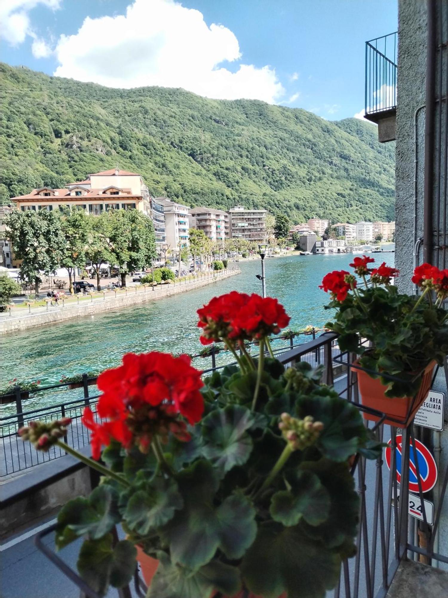 Un Balcone Sul Lago 오메그나 외부 사진