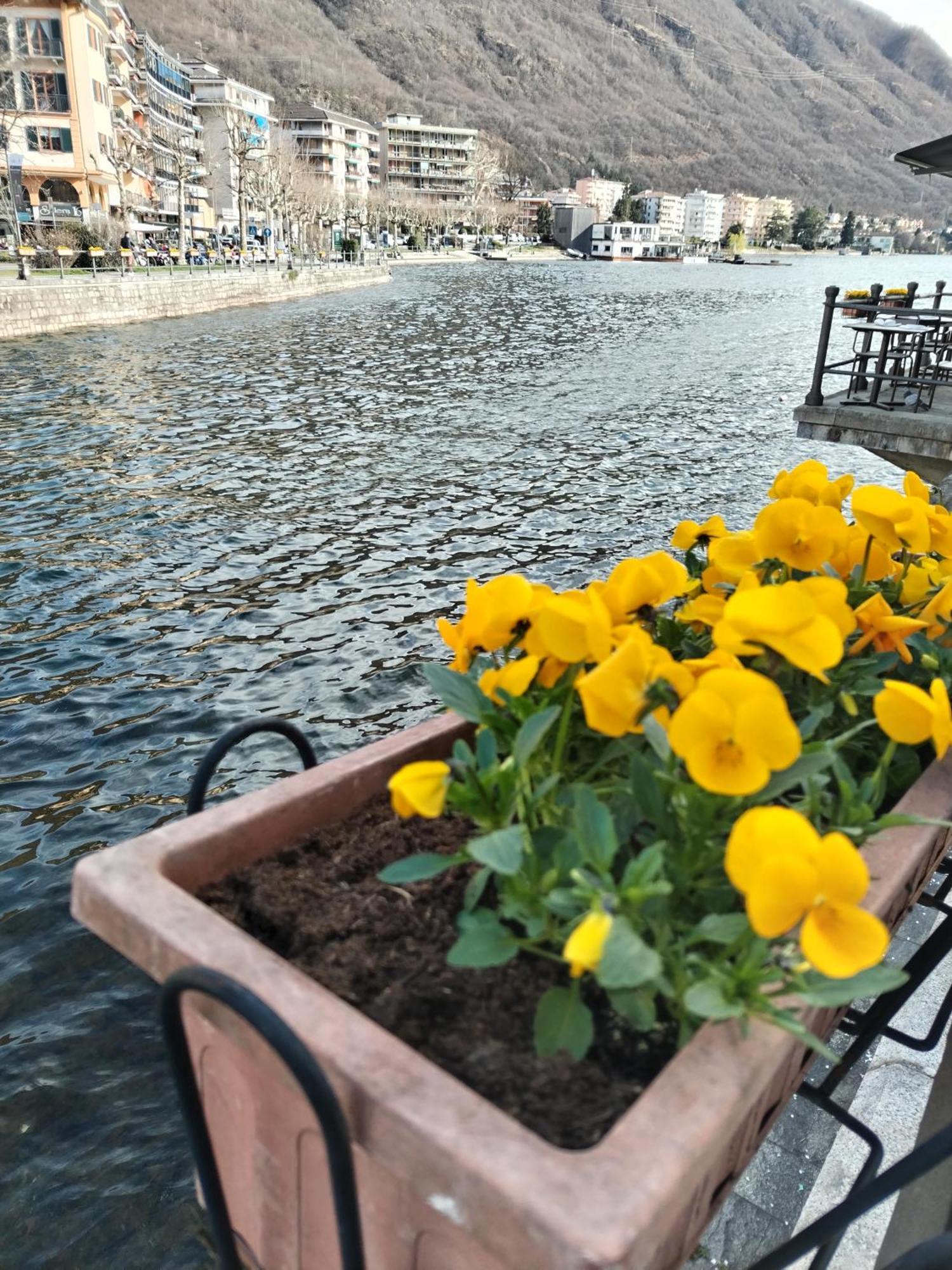 Un Balcone Sul Lago 오메그나 외부 사진